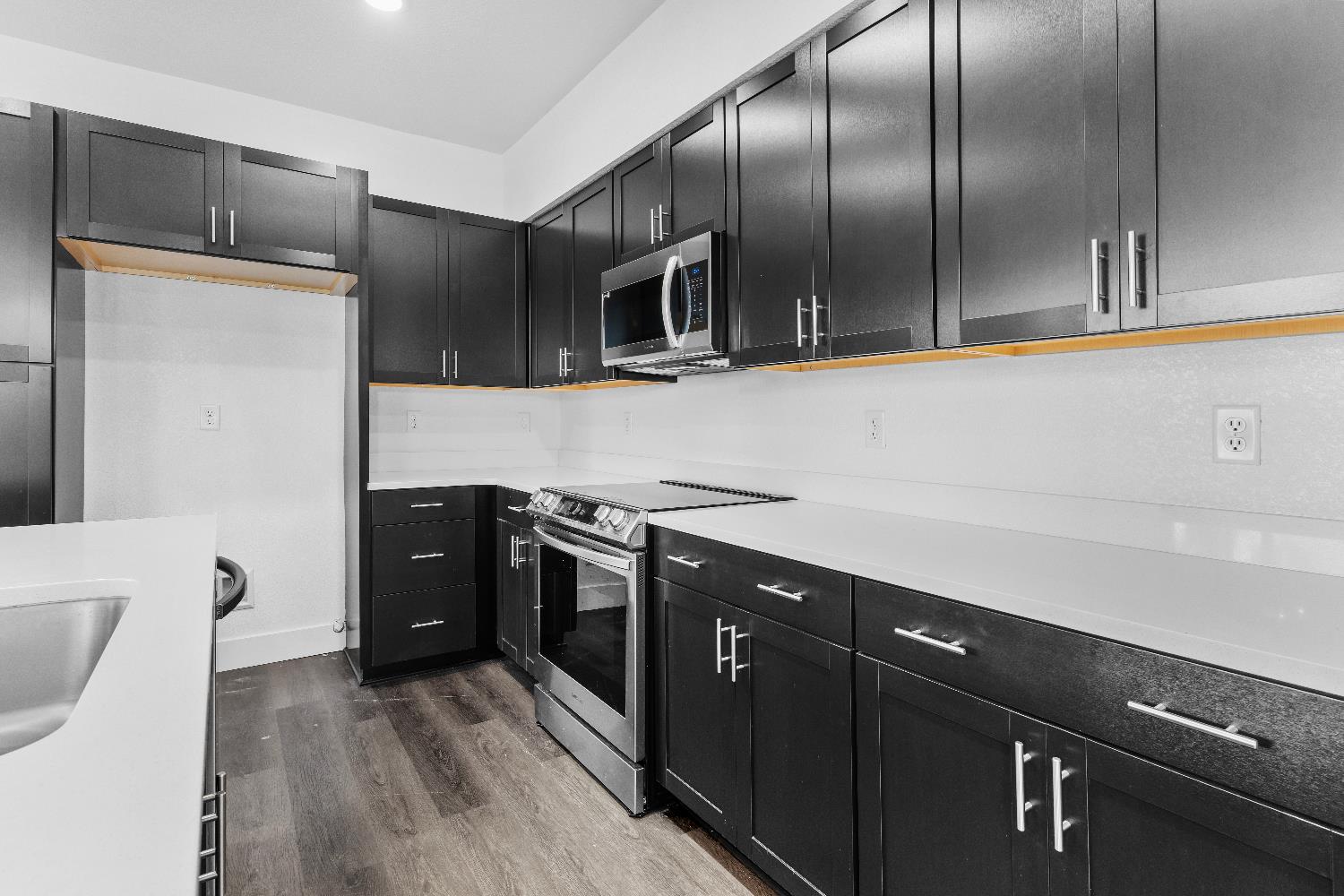 Detail Gallery Image 12 of 48 For 5301 E Commerce Way #23103,  Sacramento,  CA 95835 - 3 Beds | 3 Baths