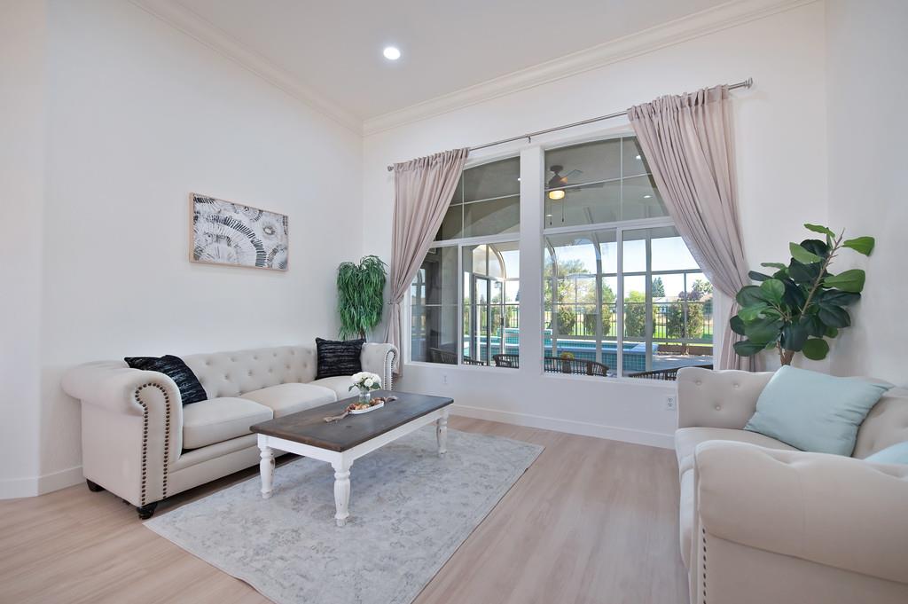 Detail Gallery Image 11 of 62 For 7576 Whistlestop Way, Roseville,  CA 95747 - 3 Beds | 2/1 Baths