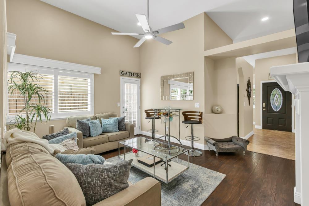 Detail Gallery Image 17 of 40 For 1003 Galleon Way, Sacramento,  CA 95838 - 2 Beds | 2 Baths