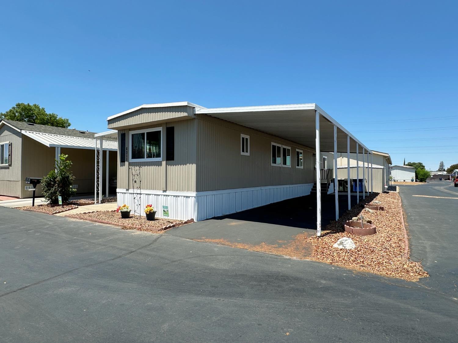 Detail Gallery Image 17 of 27 For 6311 Convention Ln 100, Sacramento,  CA 95828 - 2 Beds | 2 Baths