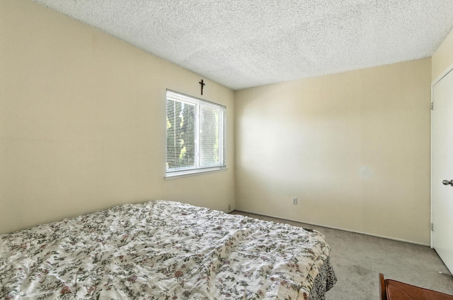 Detail Gallery Image 24 of 38 For 3347 Calico Ct, Sacramento,  CA 95826 - 4 Beds | 2/1 Baths