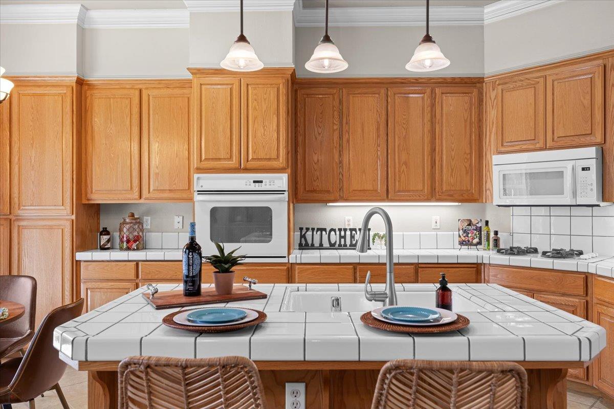 Detail Gallery Image 22 of 55 For 2112 Steinbeck Dr, Modesto,  CA 95356 - 3 Beds | 2 Baths