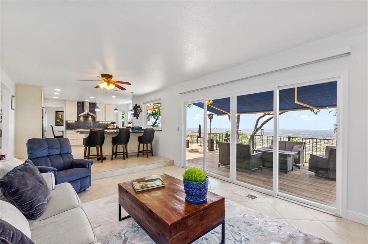Detail Gallery Image 17 of 42 For 424 Powers Dr, El Dorado Hills,  CA 95762 - 4 Beds | 3 Baths