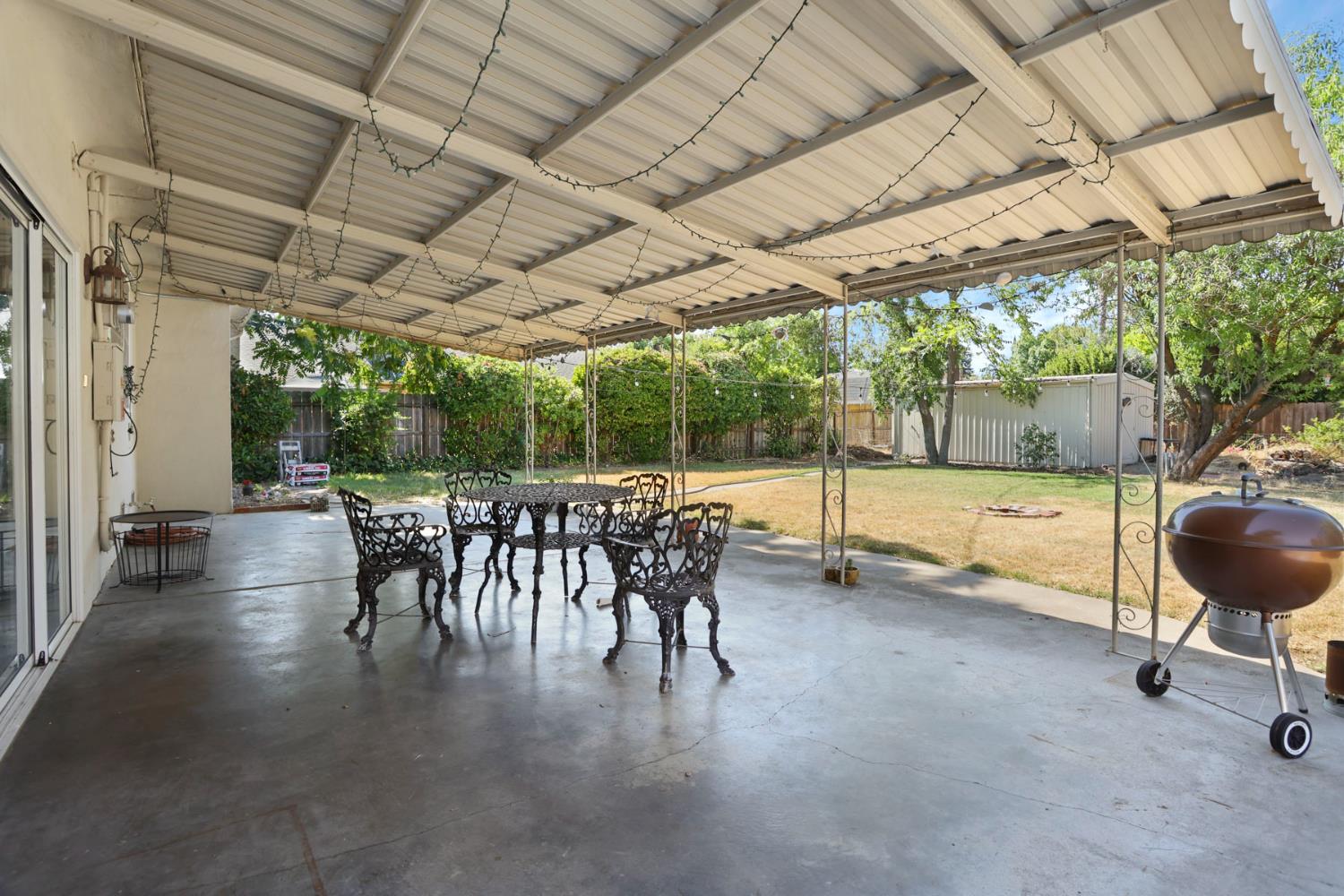 Detail Gallery Image 37 of 43 For 1355 Paloma Ave, Stockton,  CA 95209 - 3 Beds | 1/1 Baths