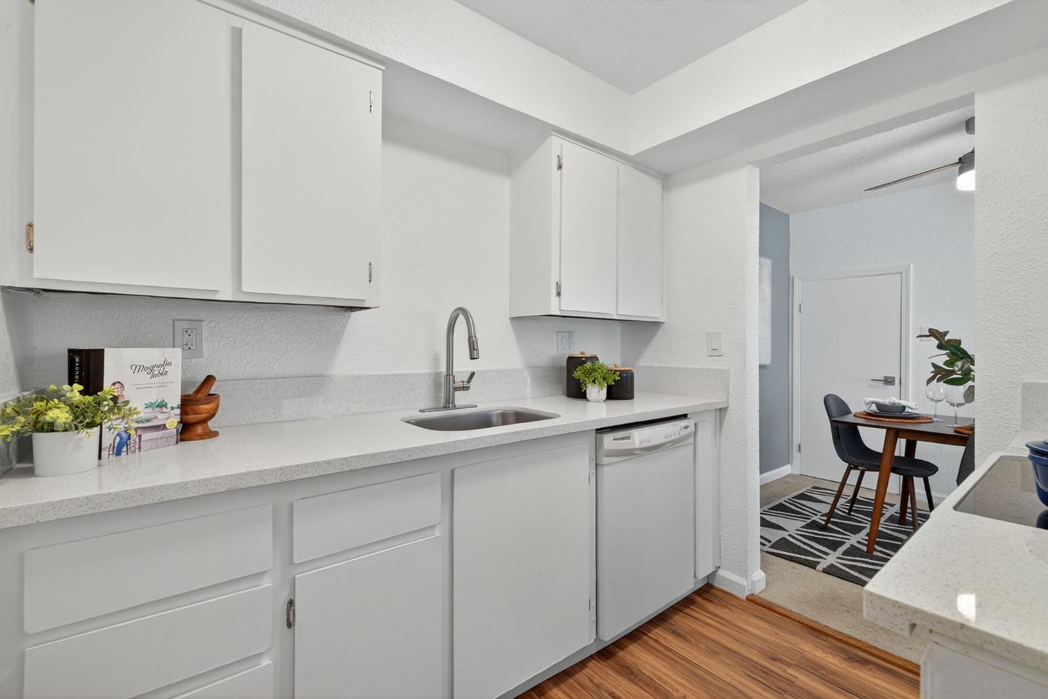 Detail Gallery Image 19 of 49 For 1447 Del Rio Cir #C,  Concord,  CA 94518 - 2 Beds | 1 Baths
