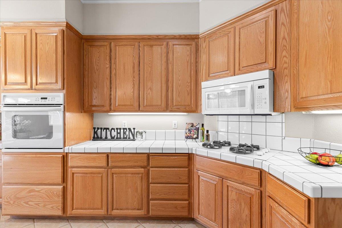 Detail Gallery Image 24 of 55 For 2112 Steinbeck Dr, Modesto,  CA 95356 - 3 Beds | 2 Baths