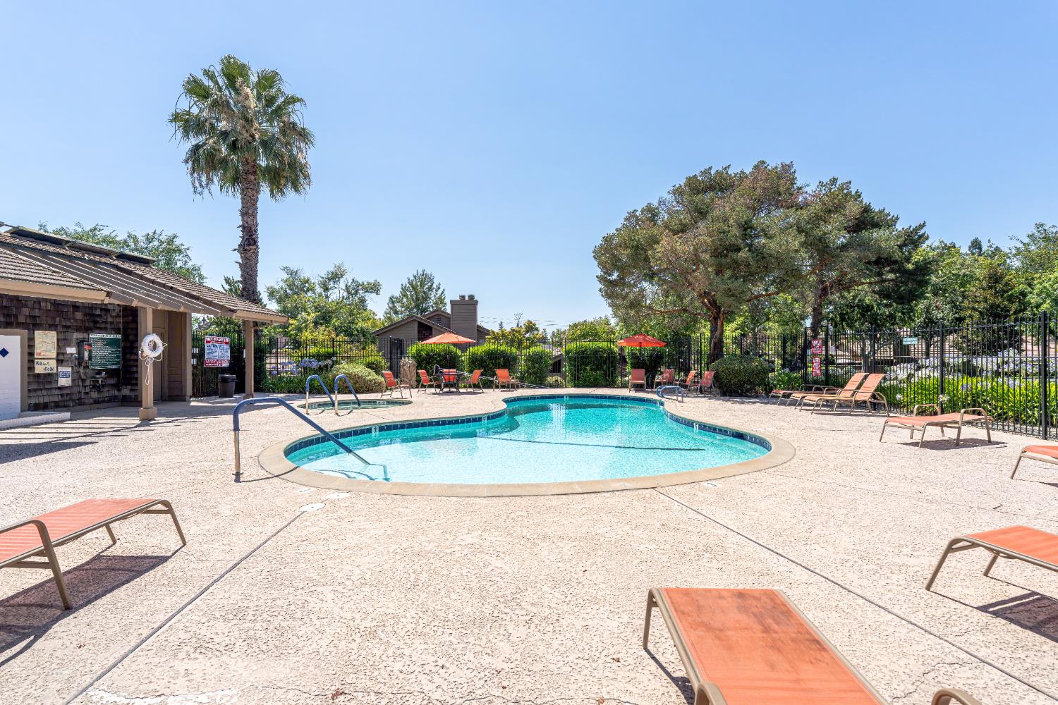 Detail Gallery Image 47 of 47 For 8140 Maderia Port Ln, Fair Oaks,  CA 95628 - 2 Beds | 2 Baths