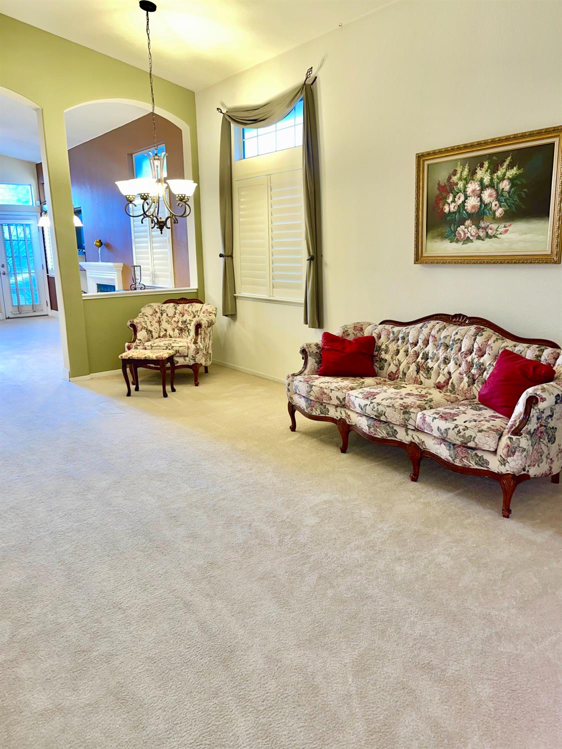 Detail Gallery Image 3 of 33 For 2807 Turnbuckle Cir, Elk Grove,  CA 95758 - 3 Beds | 2 Baths