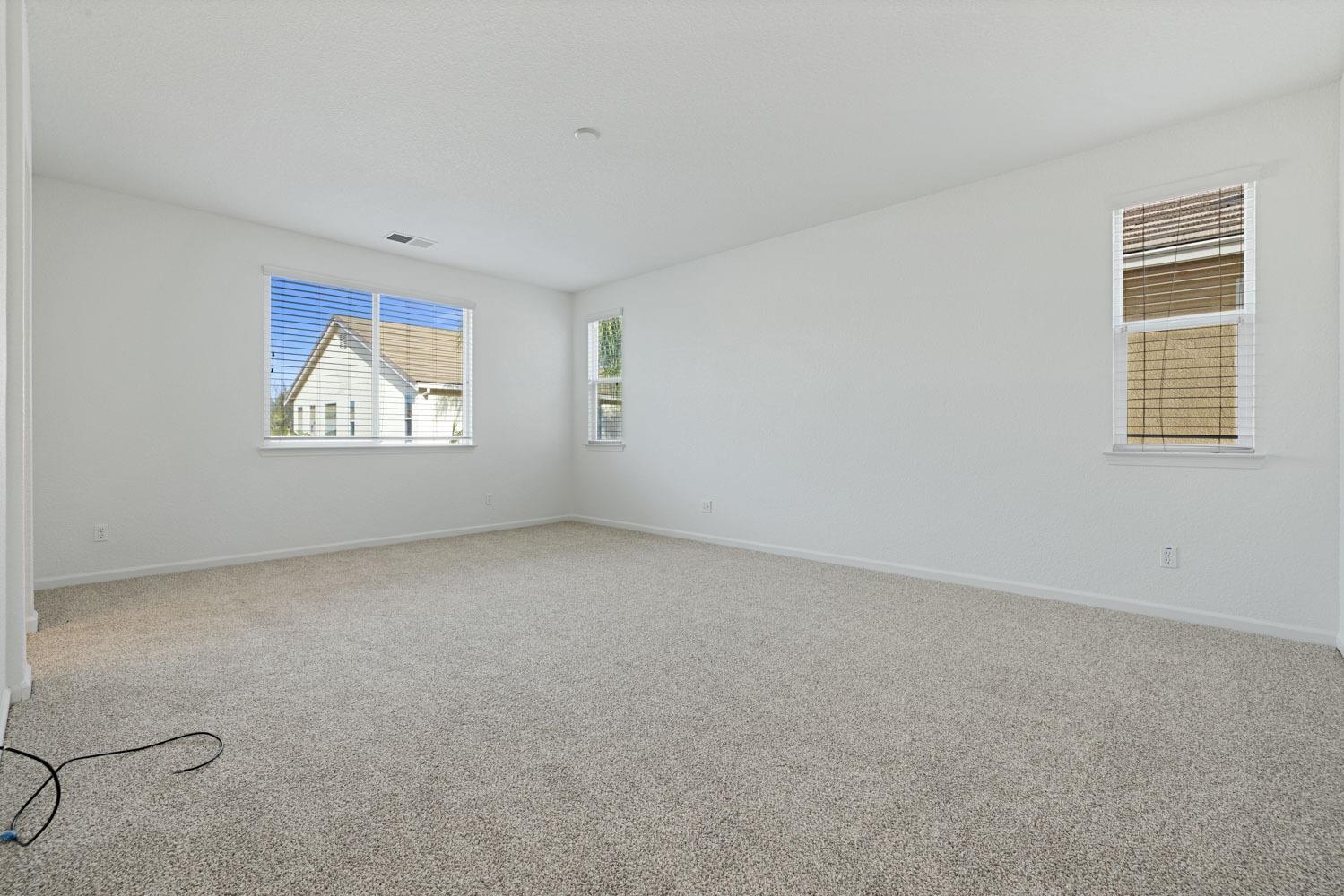 Detail Gallery Image 34 of 51 For 2905 Amir Pl, Modesto,  CA 95355 - 5 Beds | 2/1 Baths