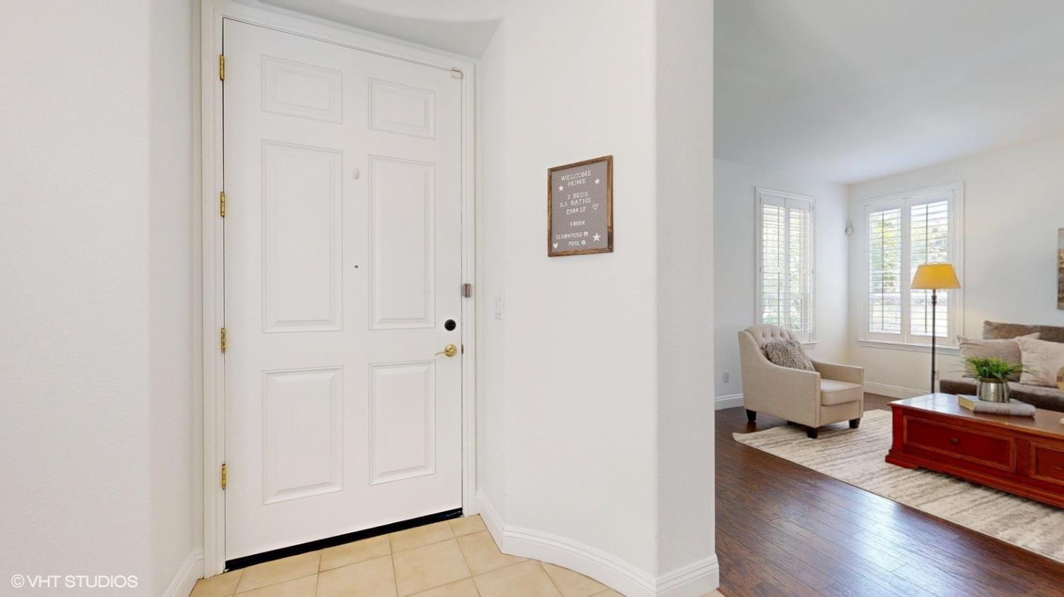 Detail Gallery Image 6 of 54 For 1740 Langholm Way, Folsom,  CA 95630 - 3 Beds | 2/1 Baths