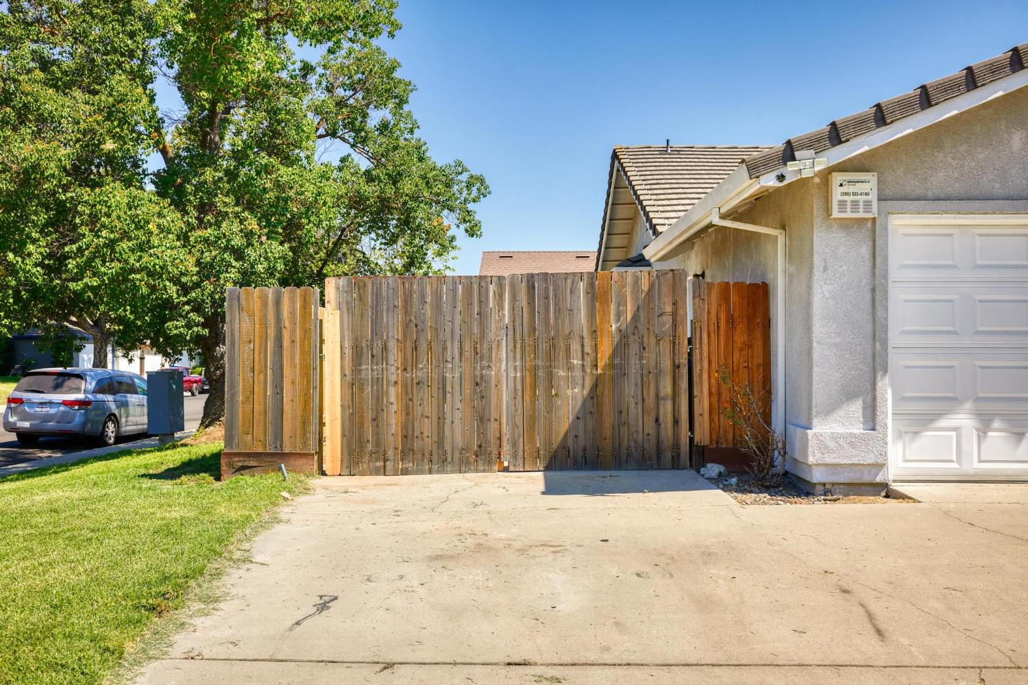 Detail Gallery Image 25 of 34 For 1637 Fantasy Ct, Modesto,  CA 95351 - 3 Beds | 2 Baths