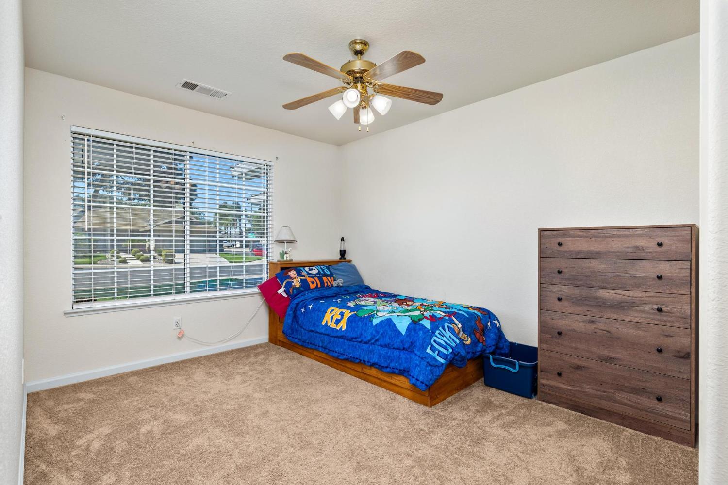 Detail Gallery Image 21 of 34 For 1637 Fantasy Ct, Modesto,  CA 95351 - 3 Beds | 2 Baths