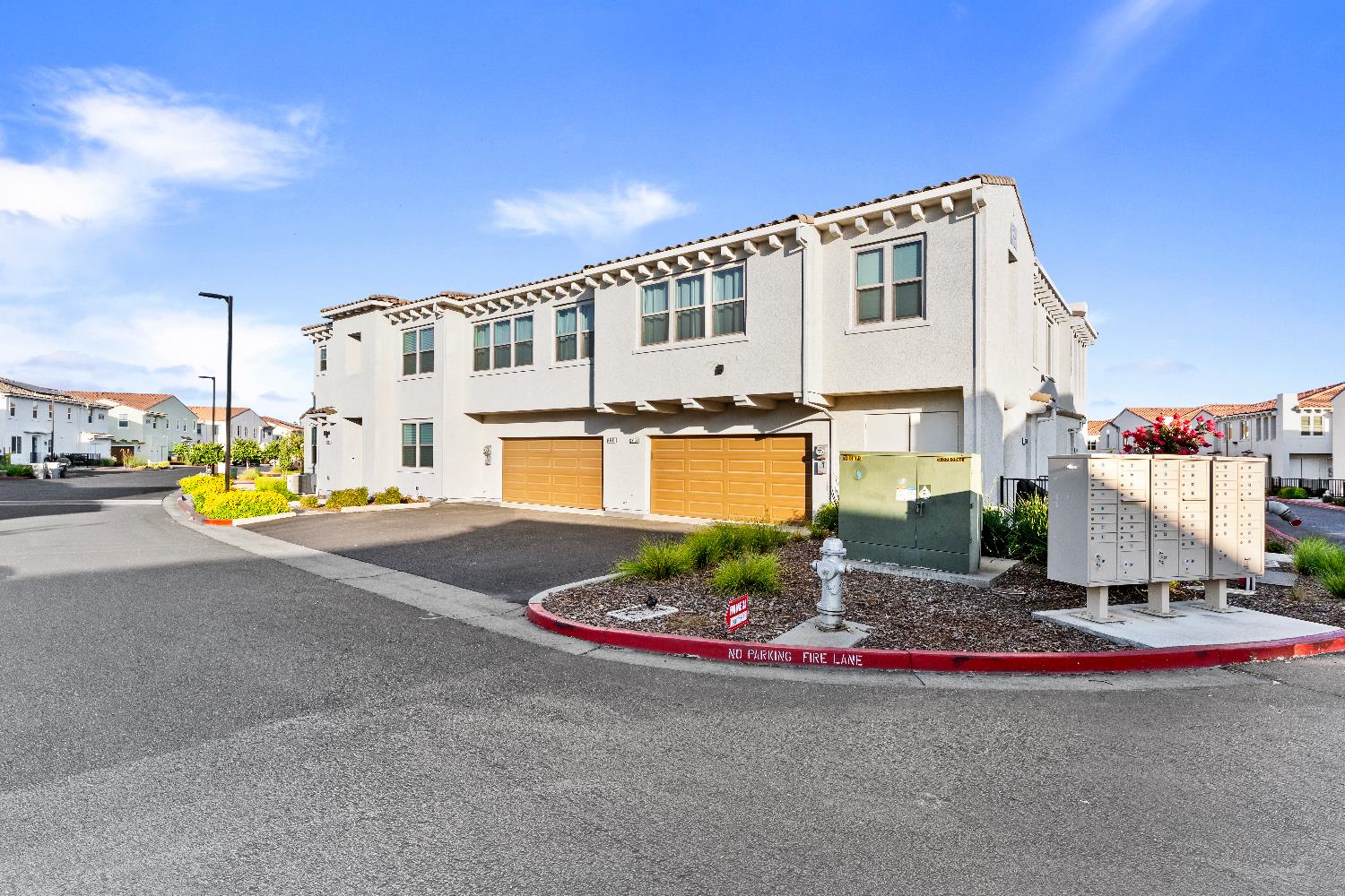 Detail Gallery Image 42 of 48 For 5301 E Commerce Way #23103,  Sacramento,  CA 95835 - 3 Beds | 3 Baths