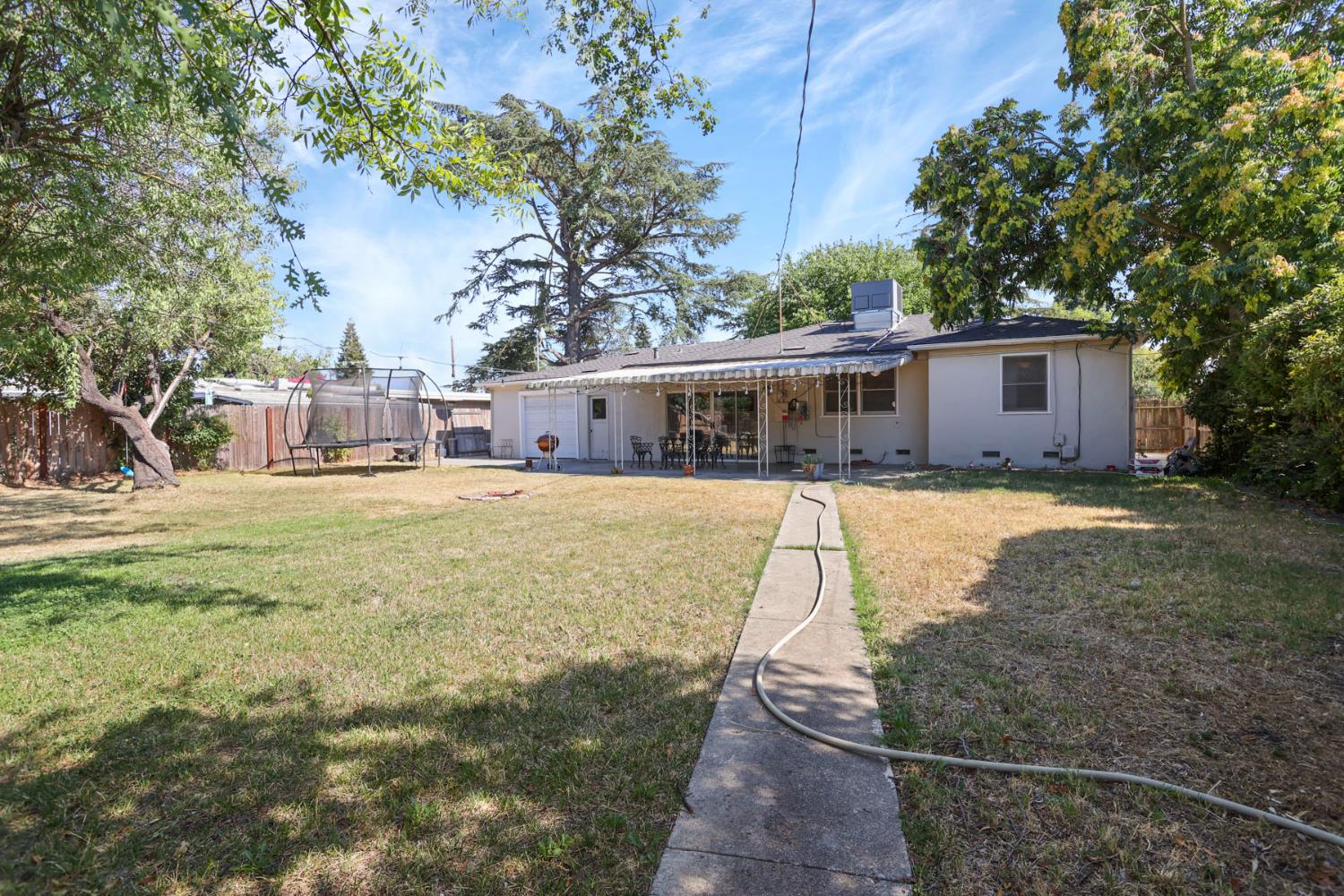 Detail Gallery Image 40 of 43 For 1355 Paloma Ave, Stockton,  CA 95209 - 3 Beds | 1/1 Baths
