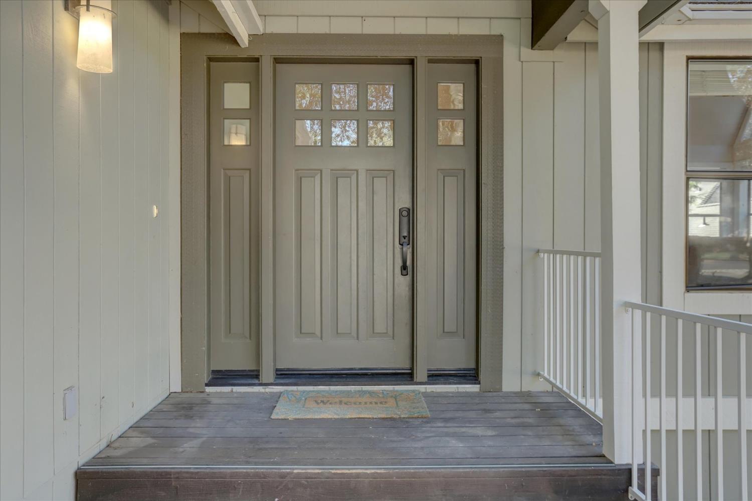 Detail Gallery Image 2 of 65 For 14051 Strawberry Cir, Penn Valley,  CA 95946 - 3 Beds | 3/1 Baths