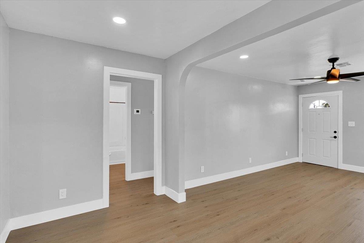 Detail Gallery Image 9 of 38 For 3605 Branch St, Sacramento,  CA 95838 - 3 Beds | 2 Baths