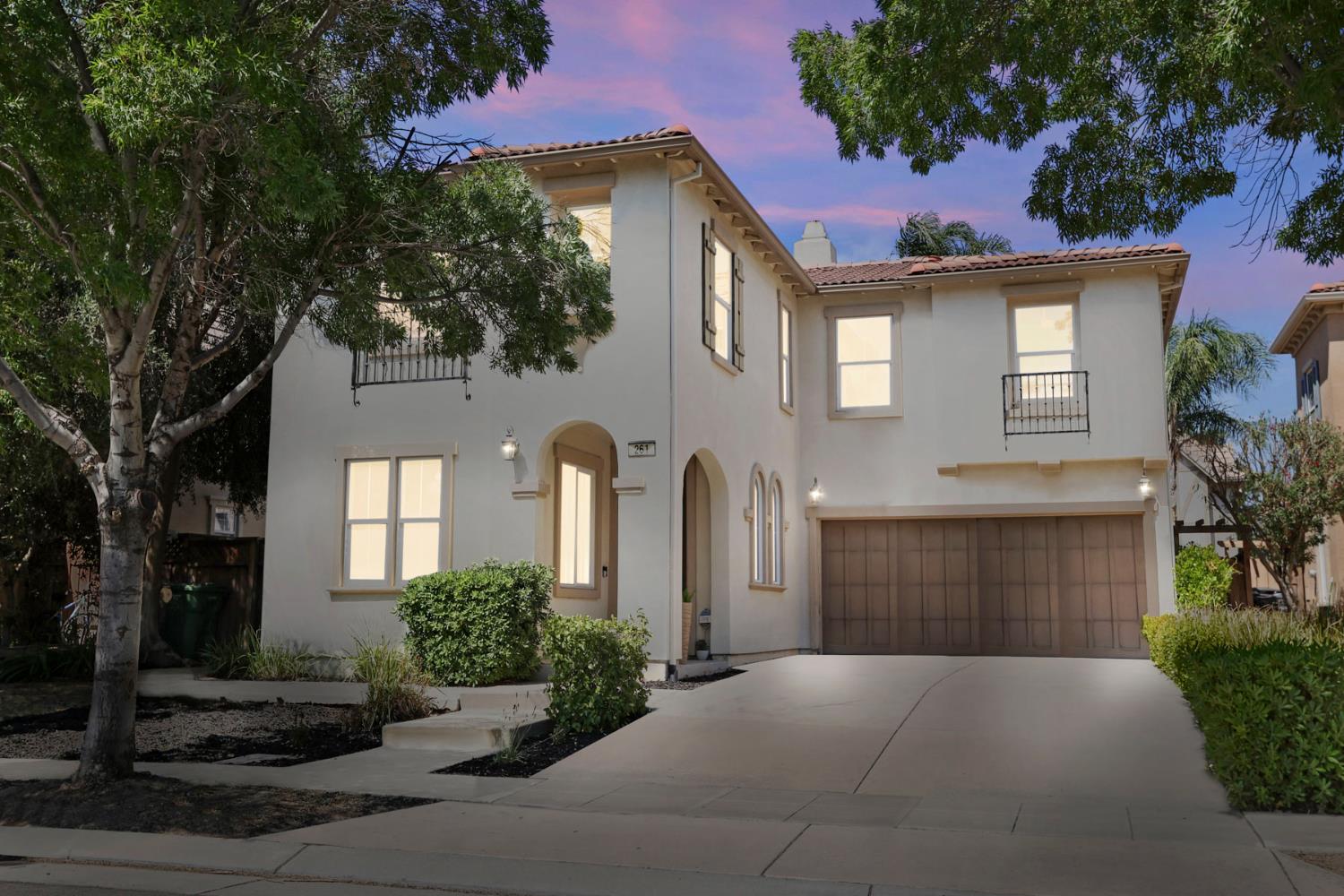 Detail Gallery Image 1 of 45 For 261 W Prosperidad Way, Mountain House,  CA 95391 - 4 Beds | 2/1 Baths