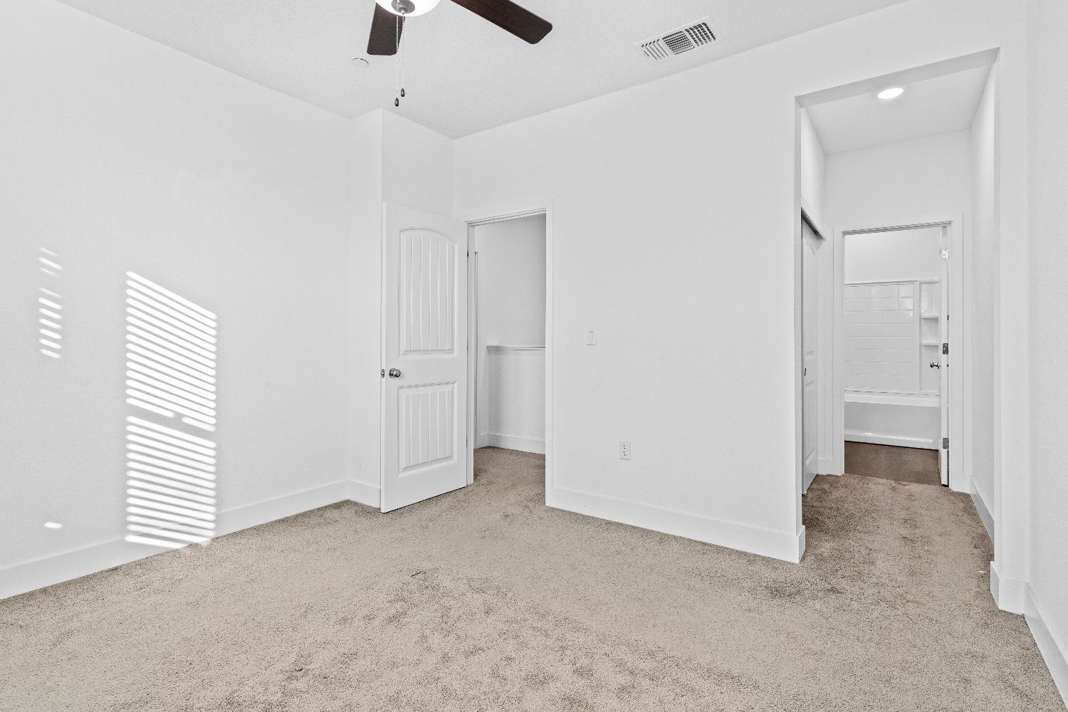 Detail Gallery Image 29 of 48 For 5301 E Commerce Way #23103,  Sacramento,  CA 95835 - 3 Beds | 3 Baths