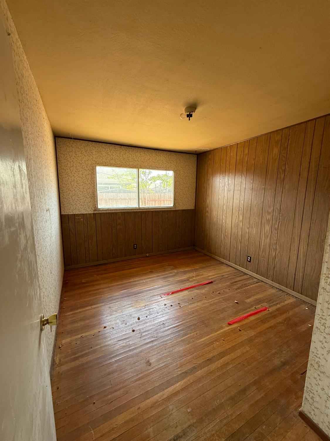 Detail Gallery Image 13 of 15 For 7750 Laurie Way, Sacramento,  CA 95832 - 4 Beds | 2 Baths