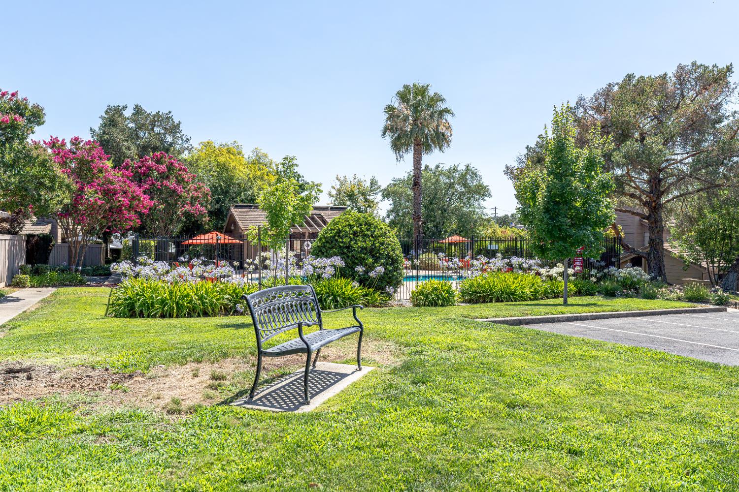 Detail Gallery Image 45 of 47 For 8140 Maderia Port Ln, Fair Oaks,  CA 95628 - 2 Beds | 2 Baths
