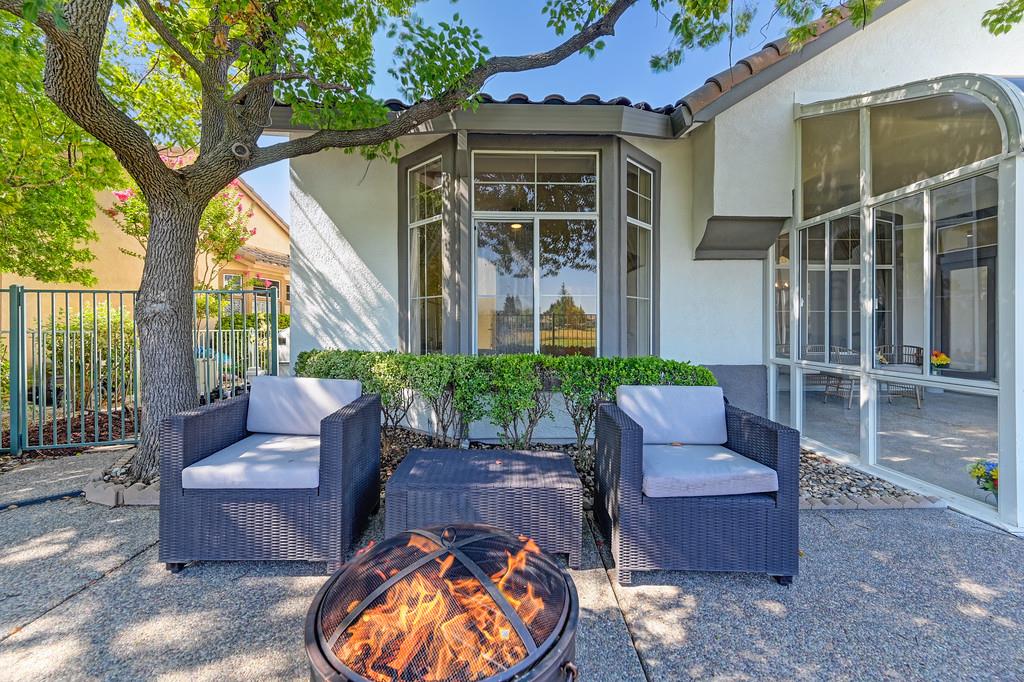 Detail Gallery Image 54 of 62 For 7576 Whistlestop Way, Roseville,  CA 95747 - 3 Beds | 2/1 Baths