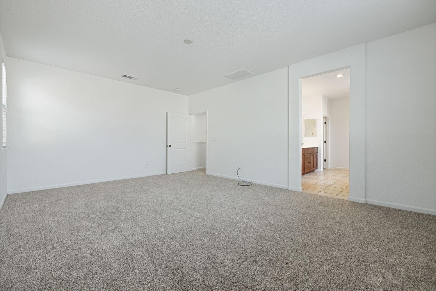 Detail Gallery Image 35 of 51 For 2905 Amir Pl, Modesto,  CA 95355 - 5 Beds | 2/1 Baths