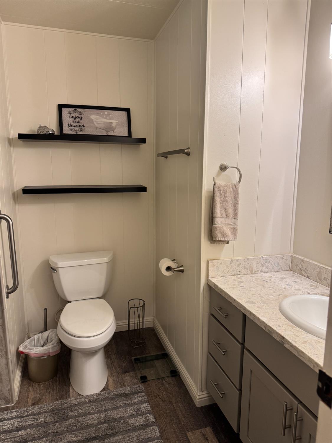 Detail Gallery Image 33 of 35 For 250 E Las Palmas Ave #8,  Patterson,  CA 95363 - 2 Beds | 2 Baths
