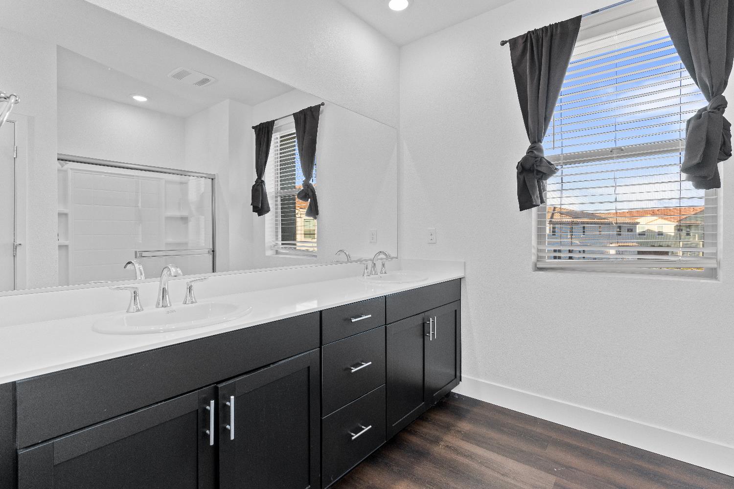 Detail Gallery Image 36 of 48 For 5301 E Commerce Way #23103,  Sacramento,  CA 95835 - 3 Beds | 3 Baths