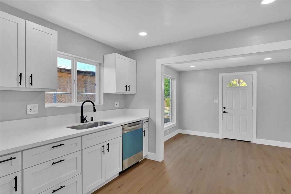 Detail Gallery Image 11 of 38 For 3605 Branch St, Sacramento,  CA 95838 - 3 Beds | 2 Baths