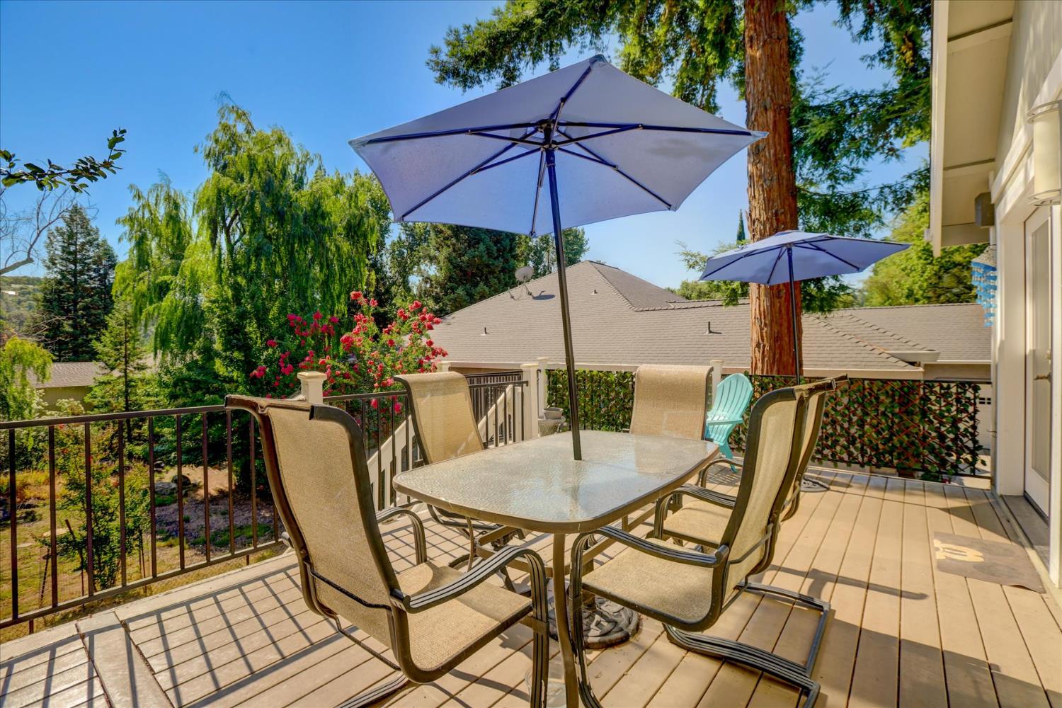 Detail Gallery Image 31 of 65 For 14051 Strawberry Cir, Penn Valley,  CA 95946 - 3 Beds | 3/1 Baths