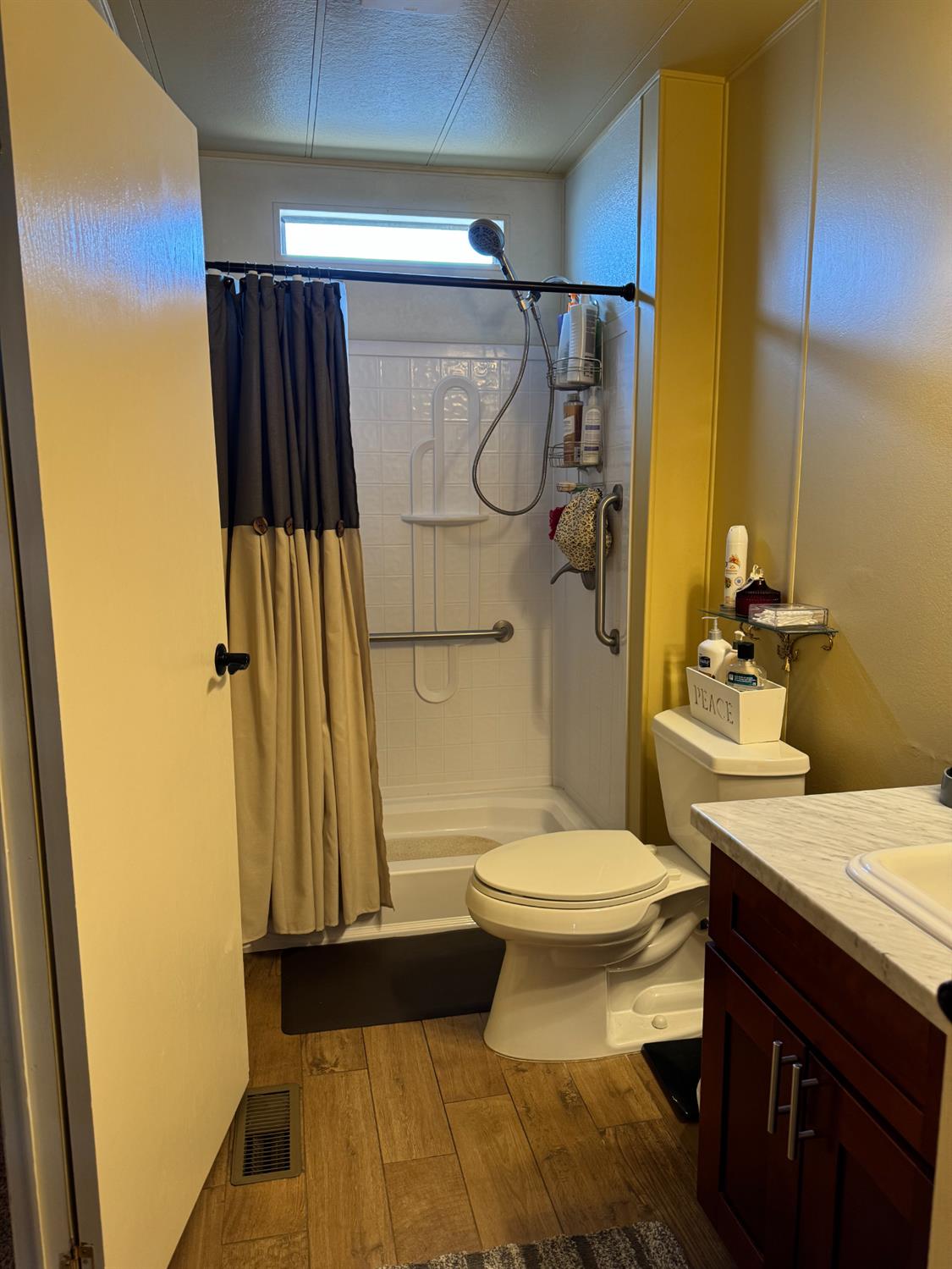 Detail Gallery Image 30 of 35 For 250 E Las Palmas Ave #8,  Patterson,  CA 95363 - 2 Beds | 2 Baths