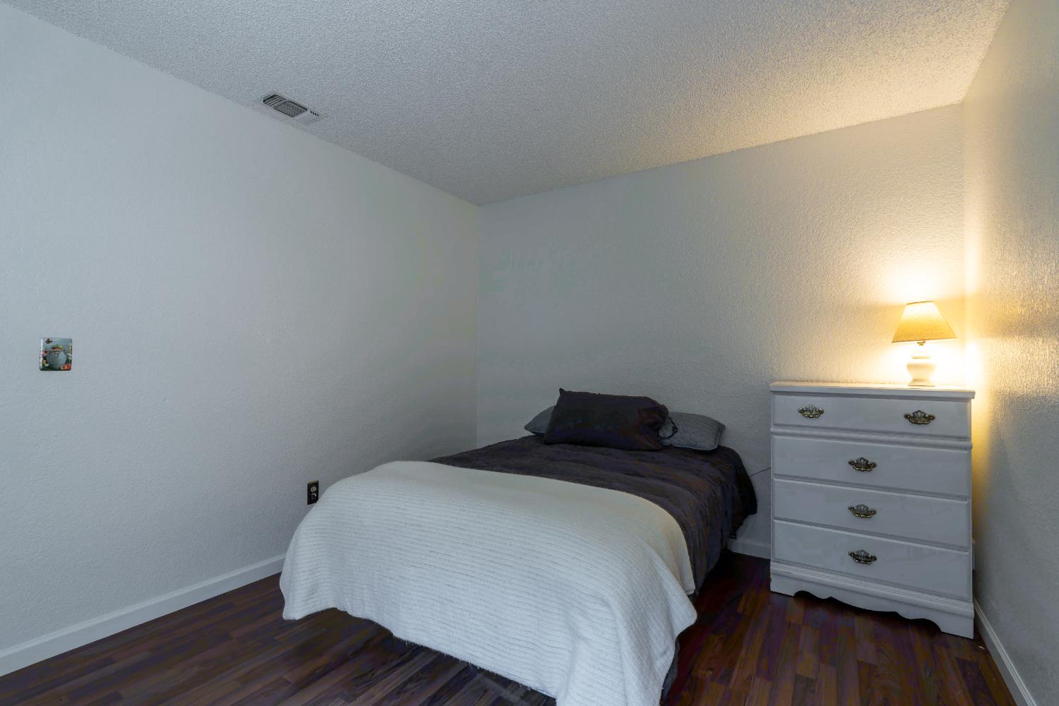 Detail Gallery Image 36 of 47 For 8140 Maderia Port Ln, Fair Oaks,  CA 95628 - 2 Beds | 2 Baths