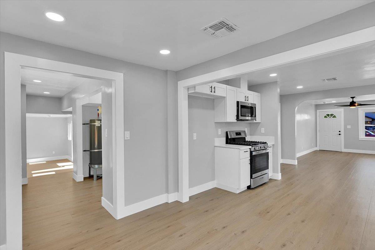 Detail Gallery Image 15 of 38 For 3605 Branch St, Sacramento,  CA 95838 - 3 Beds | 2 Baths
