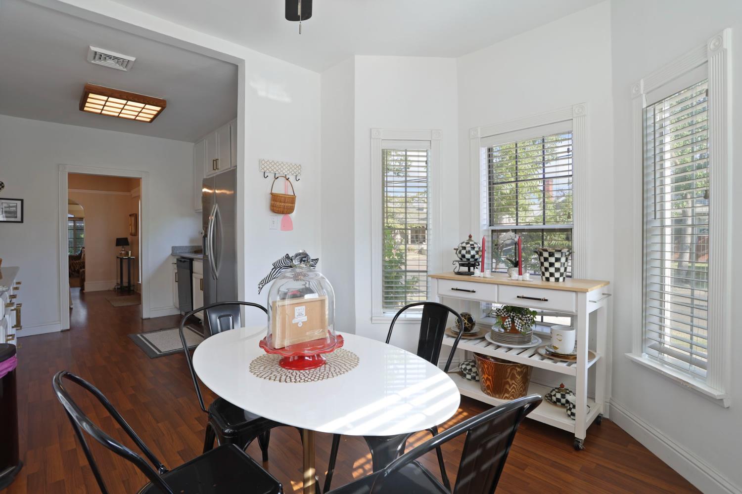 Detail Gallery Image 20 of 39 For 430 Bedford Rd, Stockton,  CA 95204 - 2 Beds | 1 Baths