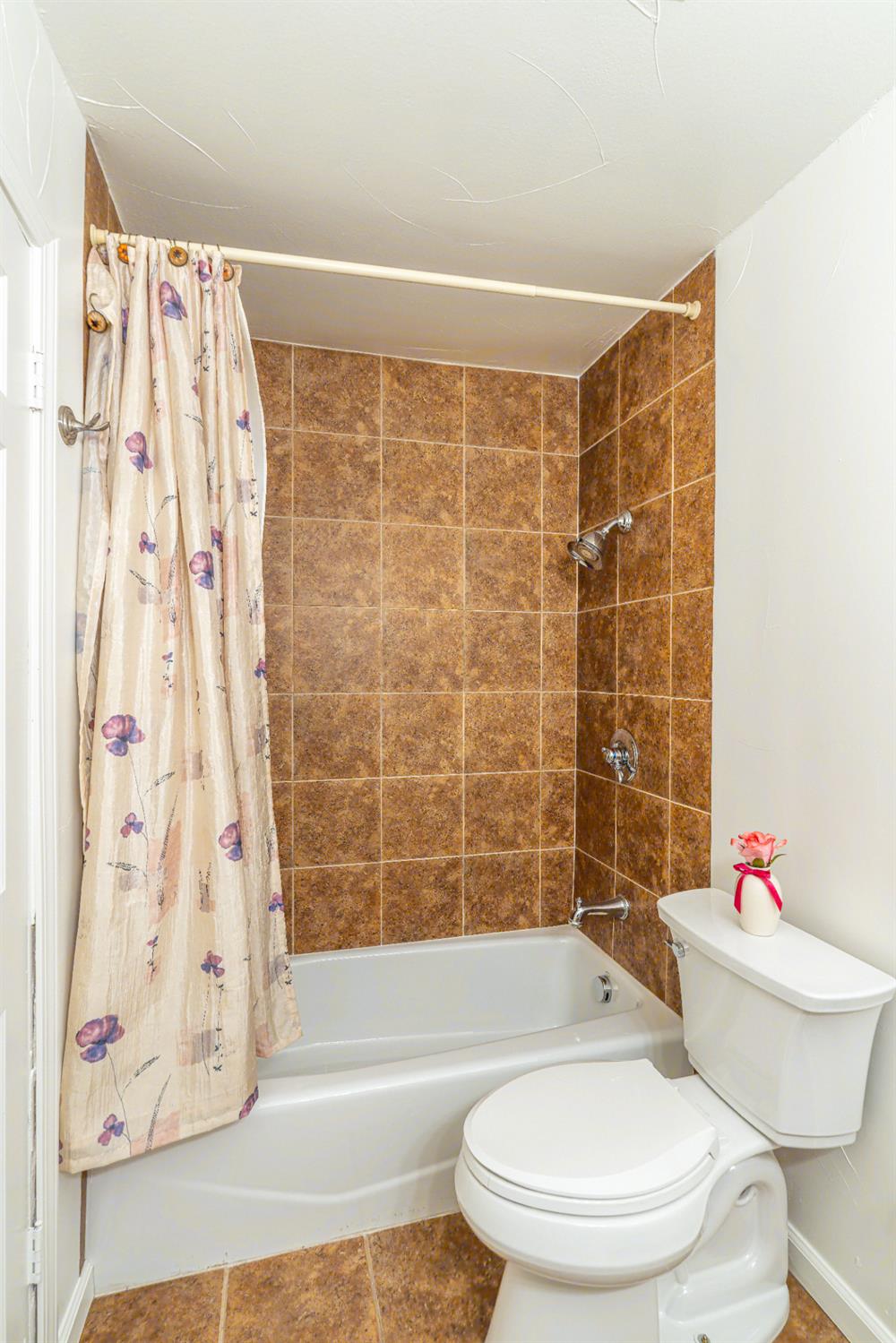 Detail Gallery Image 38 of 47 For 8140 Maderia Port Ln, Fair Oaks,  CA 95628 - 2 Beds | 2 Baths