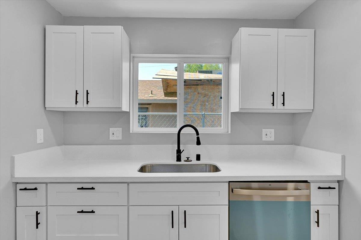 Detail Gallery Image 12 of 38 For 3605 Branch St, Sacramento,  CA 95838 - 3 Beds | 2 Baths