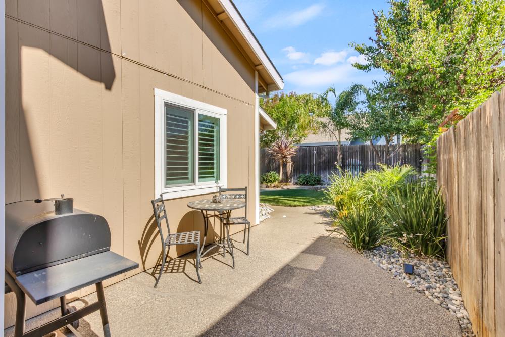 Detail Gallery Image 34 of 40 For 1003 Galleon Way, Sacramento,  CA 95838 - 2 Beds | 2 Baths
