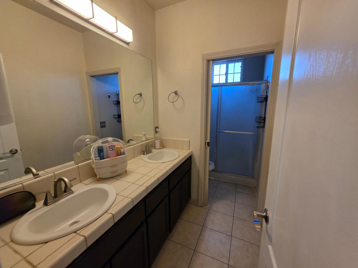 Detail Gallery Image 14 of 24 For 2693 Explorer Way, Turlock,  CA 95382 - 4 Beds | 2/1 Baths