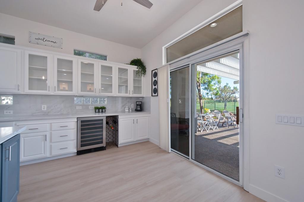 Detail Gallery Image 20 of 62 For 7576 Whistlestop Way, Roseville,  CA 95747 - 3 Beds | 2/1 Baths