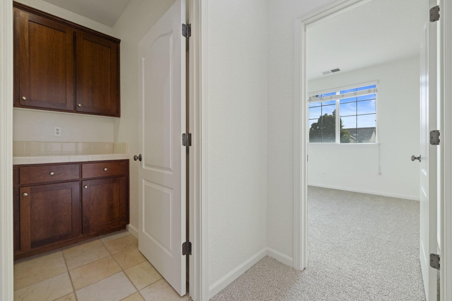 Detail Gallery Image 43 of 51 For 2905 Amir Pl, Modesto,  CA 95355 - 5 Beds | 2/1 Baths