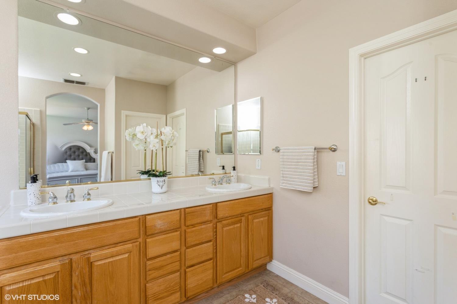 Detail Gallery Image 35 of 54 For 1740 Langholm Way, Folsom,  CA 95630 - 3 Beds | 2/1 Baths