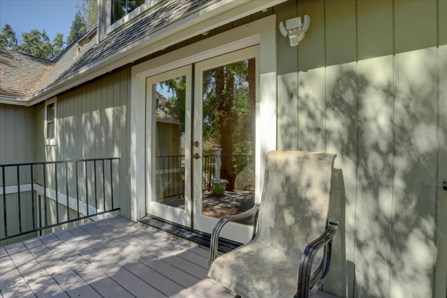 Detail Gallery Image 23 of 65 For 14051 Strawberry Cir, Penn Valley,  CA 95946 - 3 Beds | 3/1 Baths