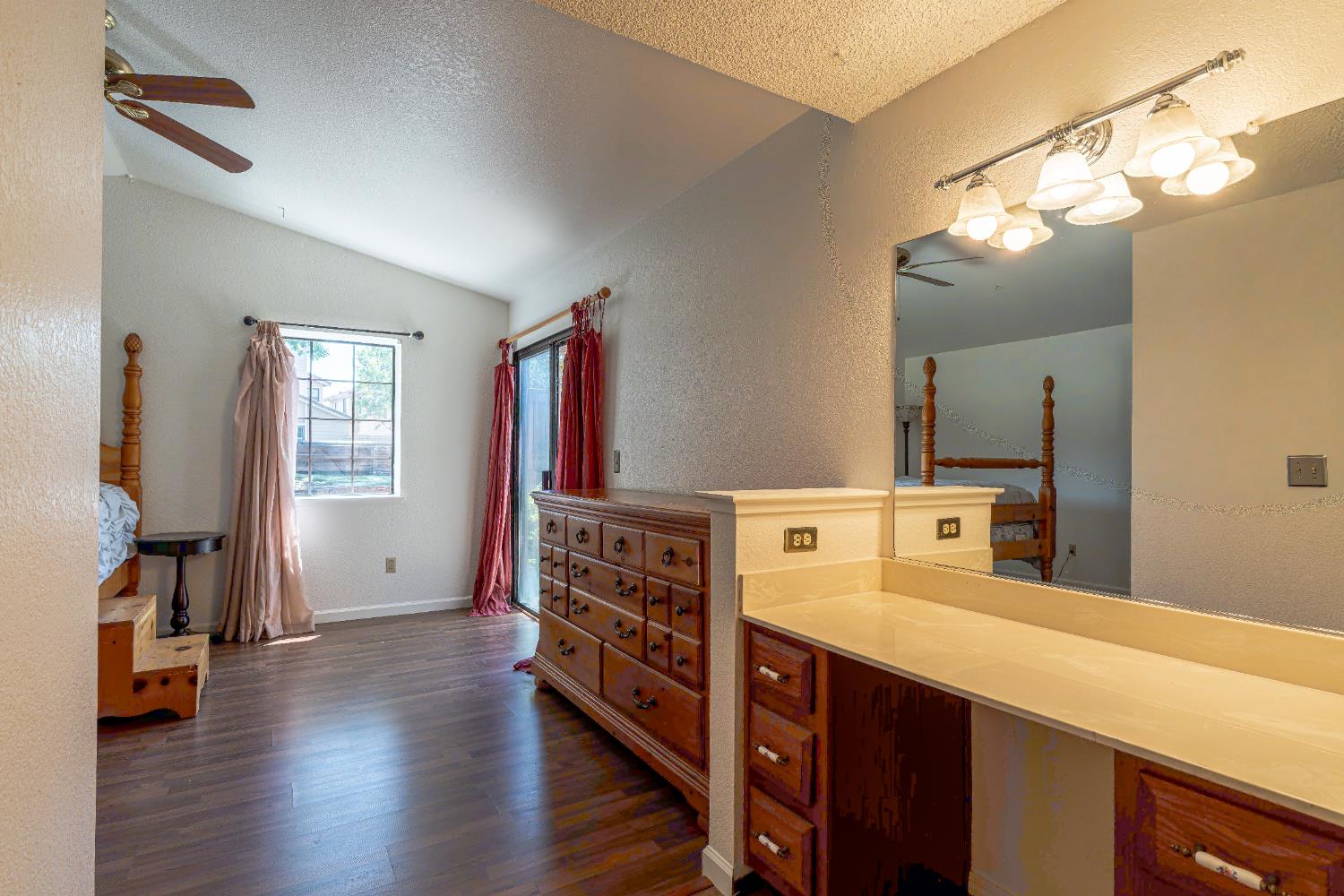 Detail Gallery Image 27 of 47 For 8140 Maderia Port Ln, Fair Oaks,  CA 95628 - 2 Beds | 2 Baths
