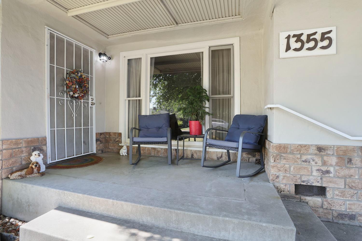 Detail Gallery Image 8 of 43 For 1355 Paloma Ave, Stockton,  CA 95209 - 3 Beds | 1/1 Baths