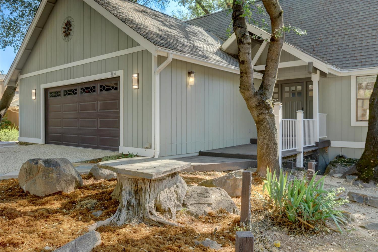 Detail Gallery Image 46 of 65 For 14051 Strawberry Cir, Penn Valley,  CA 95946 - 3 Beds | 3/1 Baths