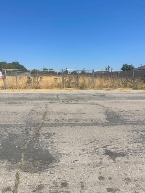 Detail Gallery Image 2 of 2 For 1638 S Argonaut St, Stockton,  CA 95206 - – Beds | – Baths