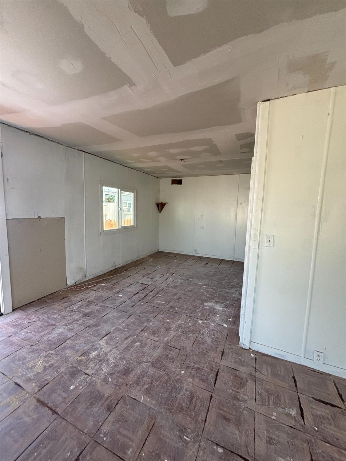 Detail Gallery Image 7 of 14 For 801 Schipper St 65, Bakersfield,  CA 93203 - 2 Beds | 2 Baths