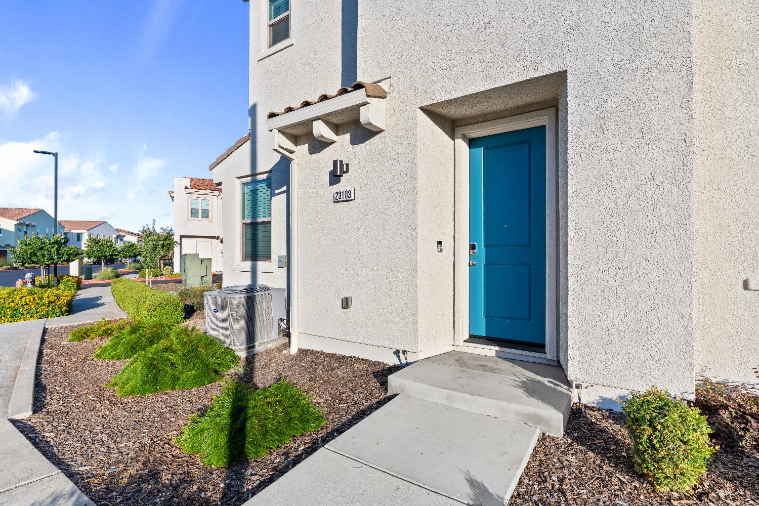 Detail Gallery Image 43 of 48 For 5301 E Commerce Way #23103,  Sacramento,  CA 95835 - 3 Beds | 3 Baths