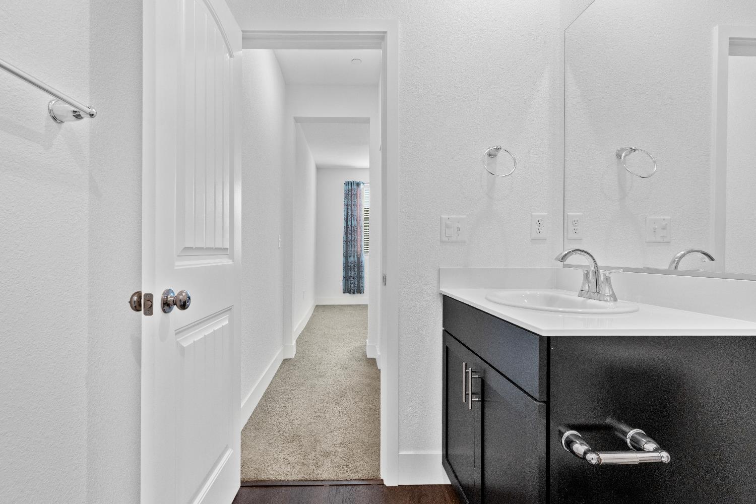 Detail Gallery Image 32 of 48 For 5301 E Commerce Way #23103,  Sacramento,  CA 95835 - 3 Beds | 3 Baths