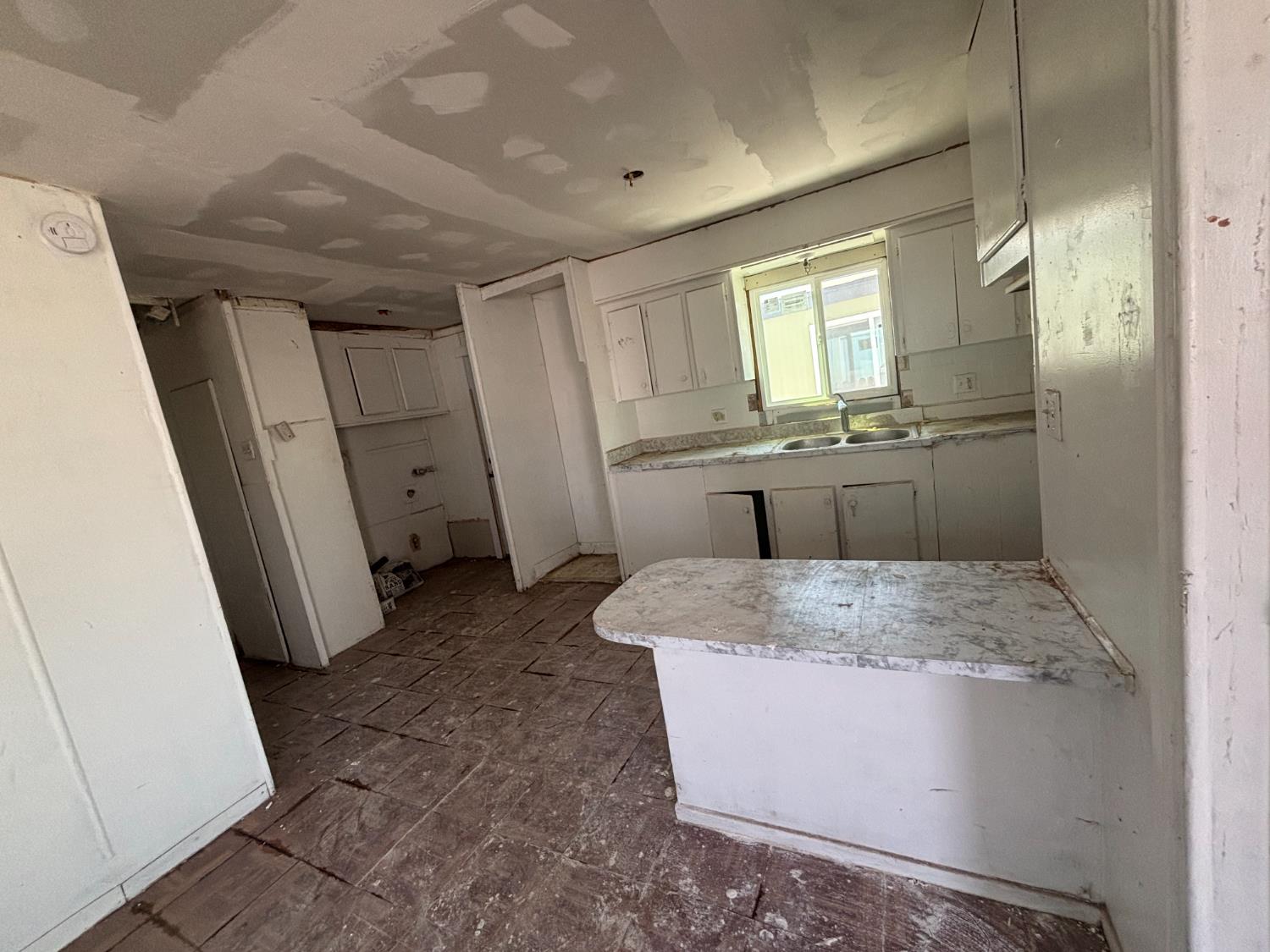 Detail Gallery Image 3 of 14 For 801 Schipper St 65, Bakersfield,  CA 93203 - 2 Beds | 2 Baths